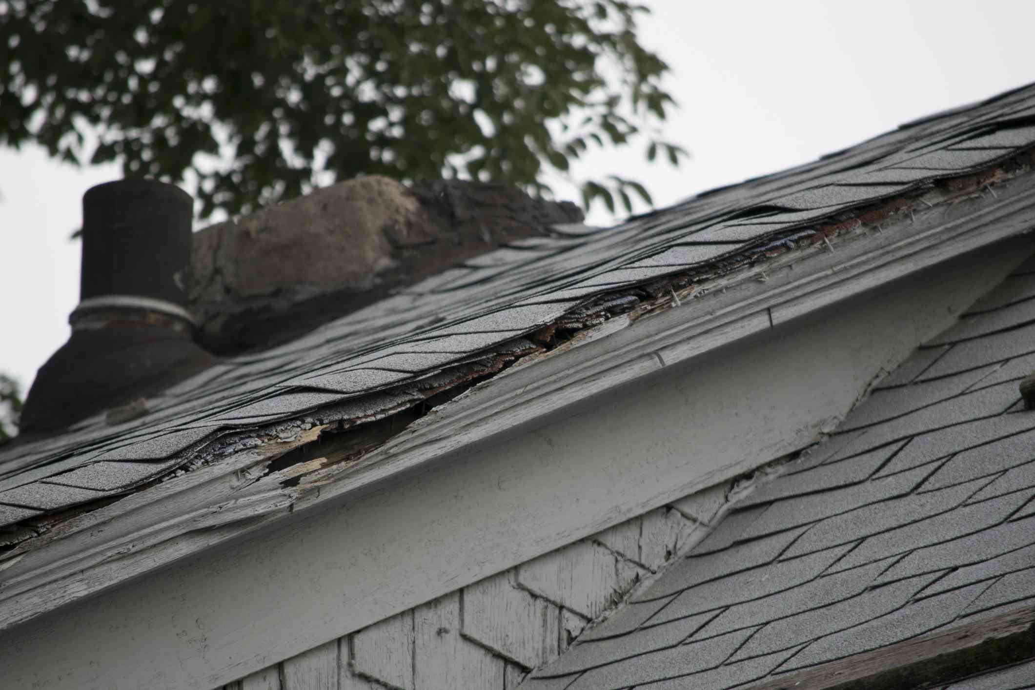 Read more about the article 10 Most Common Roof Problems